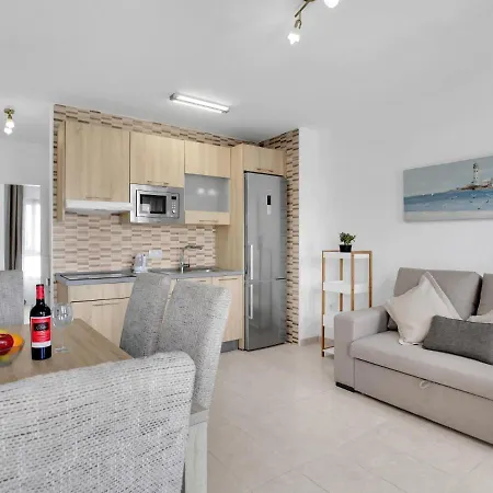 Lejlighed Ferdy's Home, Pool, Wi Fi, Downtown Los Cristianos (Tenerife)